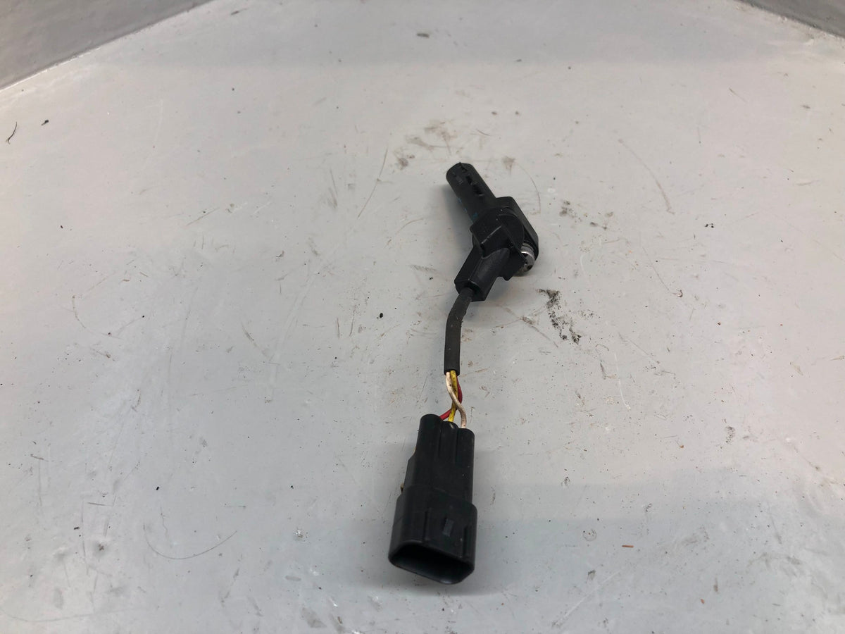 Range Rover Sport 3.6 TDV8 Crankshaft Position Sensor 4R8Q-6G055-AB Crank