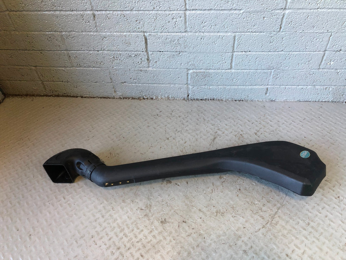 Discovery 3 4 Snorkel Raised Air Intake OffTrek Land Rover 2004 to 2016 D02046