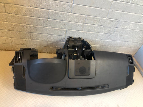 Freelander 2 Dashboard with Airbag Black Land Rover 2006 to 2014 R06115