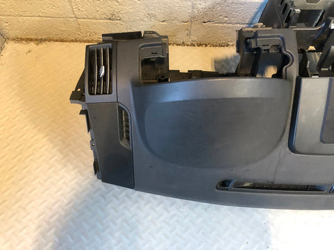Freelander 2 Dashboard with Airbag Black Land Rover 2006 to 2014 R06115