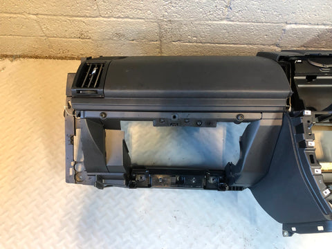 Freelander 2 Dashboard with Airbag Black Land Rover 2006 to 2014 R06115