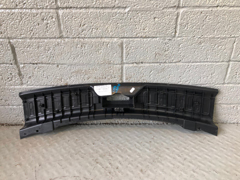 Discovery Sport Tailgate Shut Trim Panel FK72 113A10AC8PVJ L550 Land Rover