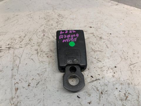 Range Rover L322 Seat Belt Buckle Clasp Assembly Near Side Rear 2002 to 2009