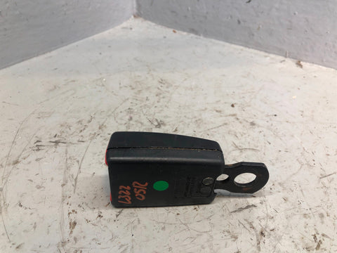 Range Rover L322 Seat Belt Buckle Clasp Assembly Off Side Rear 2002 to 2009