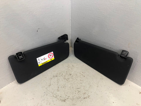 Discovery Sport Sun Visors Illuminated Pair Of in Black L550 Land Rover