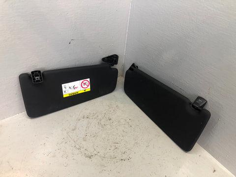 Discovery Sport Sun Visors Illuminated Pair Of in Black L550 Land Rover