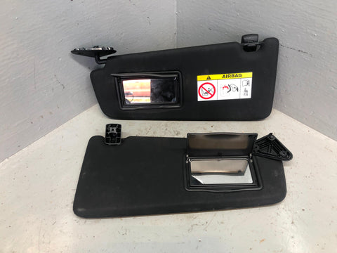 Discovery Sport Sun Visors Illuminated Pair Of in Black L550 Land Rover