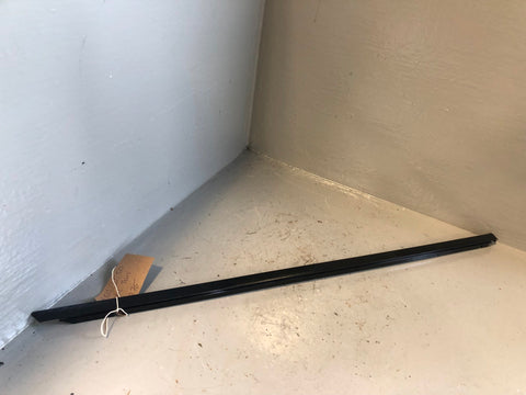 Discovery Sport Weather Strip Seal Near Side Rear Window L550 Land Rover