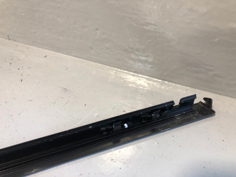 Discovery Sport Weather Strip Seal Near Side Rear Window L550 Land Rover