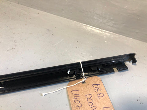 Discovery Sport Off Side Rear Upper Door Trim Black L550 Land Rover