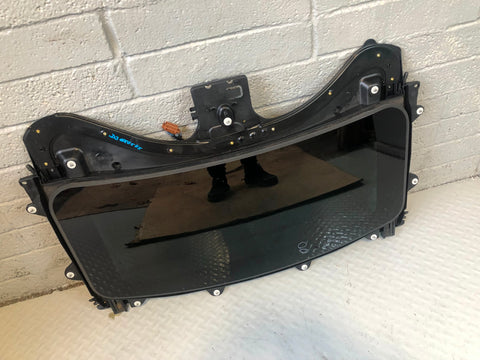 Discovery 3 Sunroof Complete with Motor and Blind Land Rover 2004 to 2009 K05115