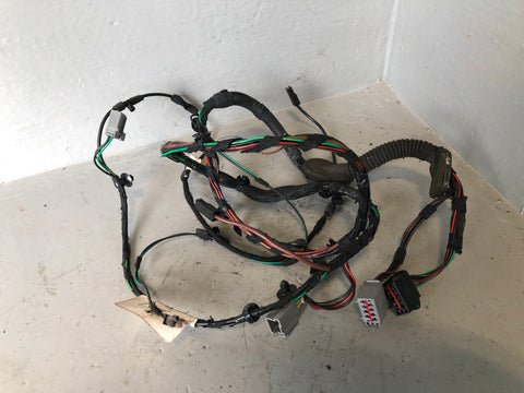 Discovery 3 Tailgate Wiring Loom Upper YMN500310 Land Rover 2004 to 2009