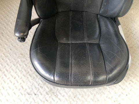 Range Rover L322 Leather Seats Black Heated Cooled Facelift 2006 to 2009 K11056