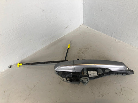 Range Rover Evoque Door Handle Exterior Near Side Front Orkney Grey L538