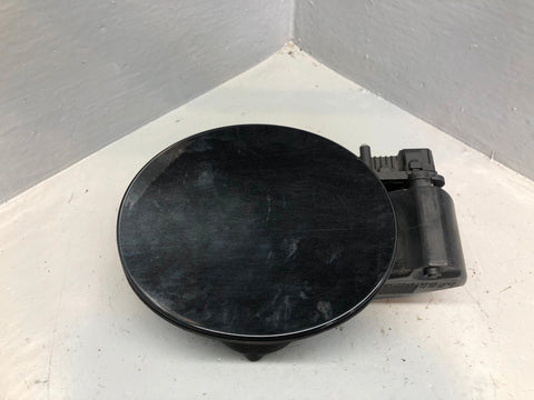 Discovery Sport Fuel Flap with Mechanism Santorini Black L550 Land Rover