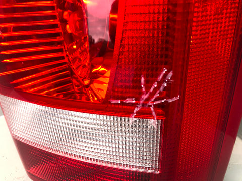 Discovery 3 Tail Light Cluster Off Side Rear XFB000563 2004 to 2009 K05115