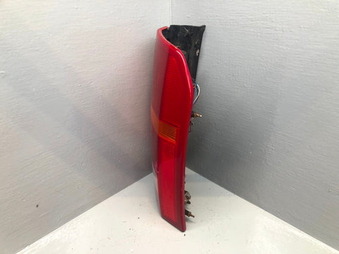 Discovery 3 Tail Light Cluster Off Side Rear XFB000563 2004 to 2009 K05115