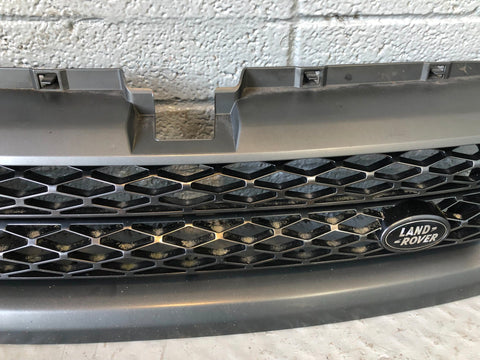 Range Rover Sport Front Grille Facelift in Grey and Silver 2009 to 2013 L31036
