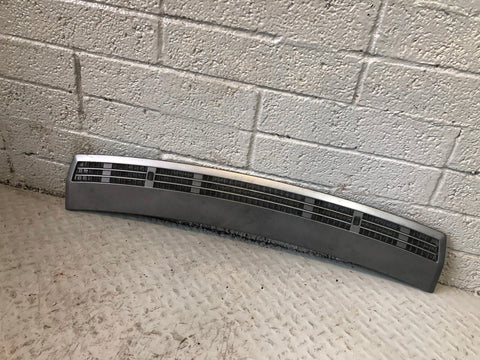 Range Rover L322 Bonnet Grill Under Windscreen 2002 to 2013 L16125