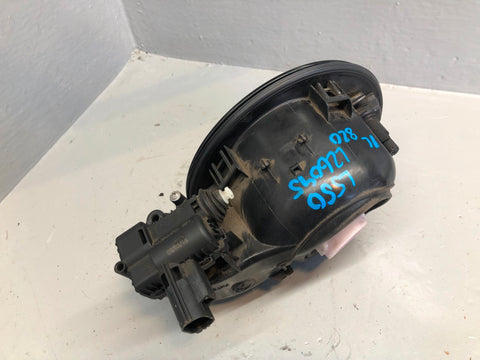 Discovery Sport Fuel Flap with Mechanism Santorini Black L550 Land Rover