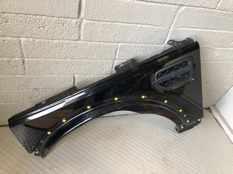 Discovery 4 Front Wing Near Side Santorini Black LRC 820 2009 to 2016 K19085