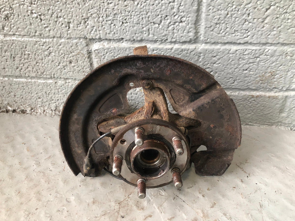 Freelander 2 Rear Hub Near Side Assembly with ABS Sensor 2006 to 2014 L11056