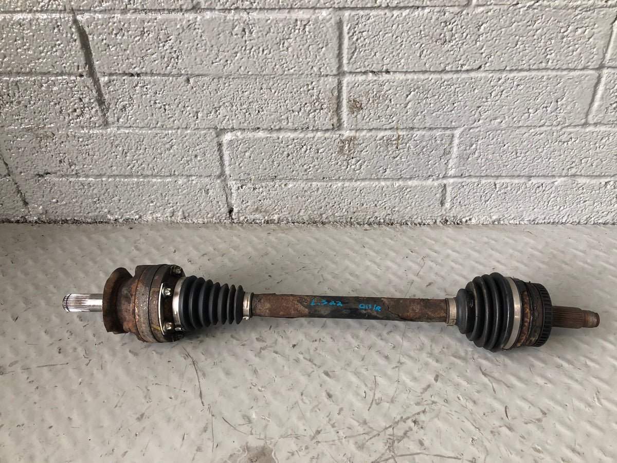 Range Rover L322 Driveshaft Rear Left or Right with Splines TD6 V8 2002 to 2005