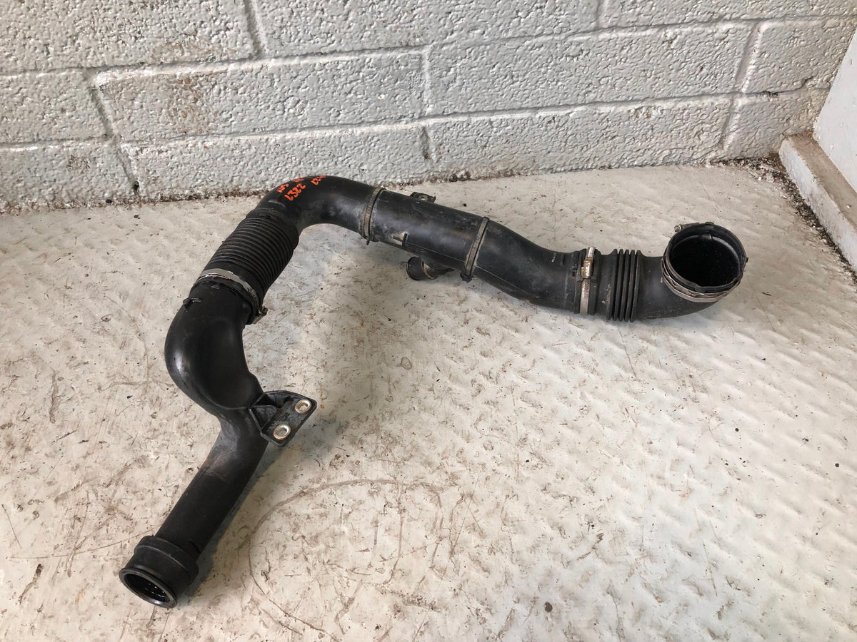 Range Rover L322 Air Intake Pipe 4.4 TDV8 BH42-9F876-DA 2010 to 2013