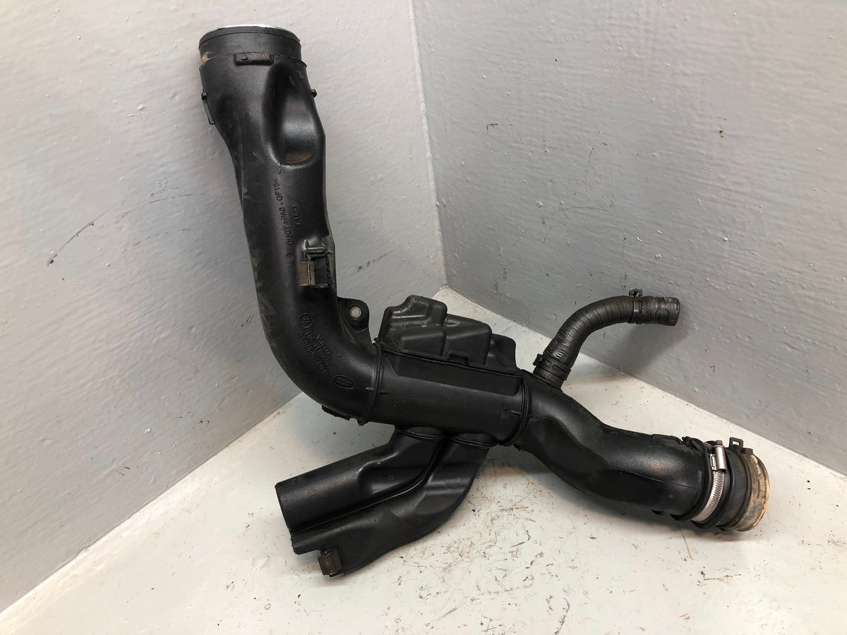 Range Rover L322 Air Intake Pipe 4.4 TDV8 BH42-9F876-BA 2010 to 2013