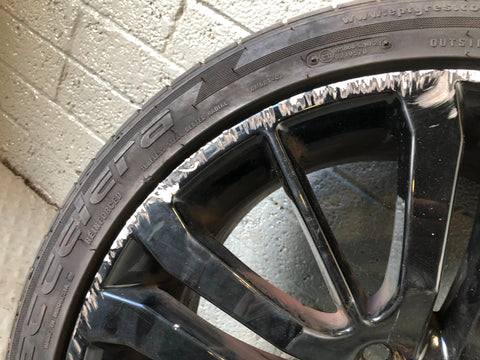 Discovery 4 Alloy Wheels and Tyres 275/40ZR20 Set of x 4 Land Rover K19085