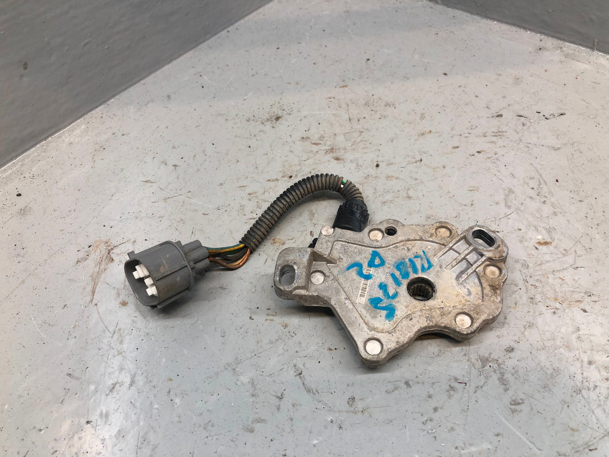 Discovery 2 Inhibitor Switch XYZ Gear Position Sensor Land Rover UHB100190