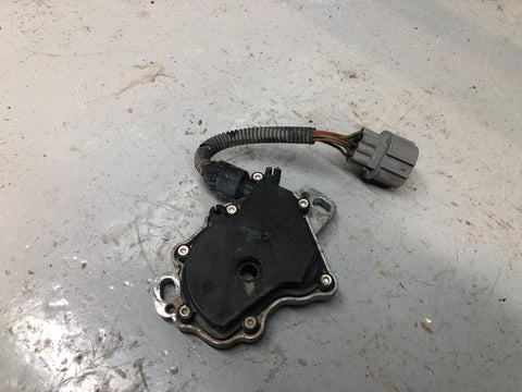 Discovery 2 Inhibitor Switch XYZ Gear Position Sensor Land Rover UHB100190