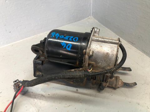 Discovery 4 Air Suspension Compressor Hitachi Genuine L319 Land Rover D28046