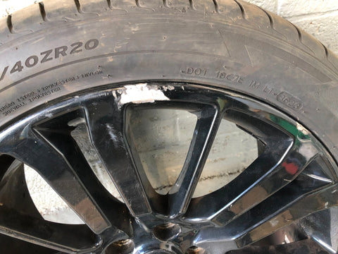 Discovery 4 Alloy Wheels and Tyres 275/40ZR20 Set of x 4 Land Rover K19085