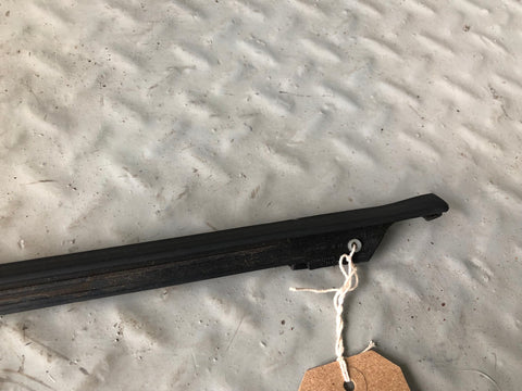 Discovery Sport Weather Strip Seal Near Side Front Window L550 Land Rover