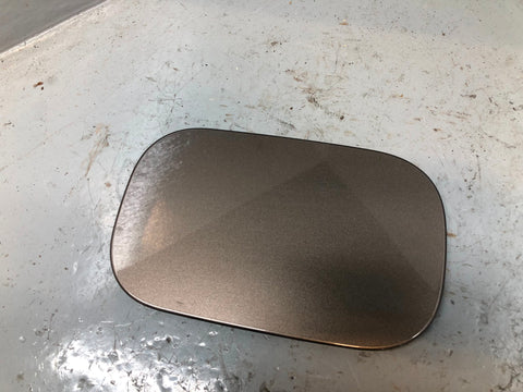 Discovery 4 Fuel Flap Nara Bronze LRC 825 Land Rover 2009 to 2014