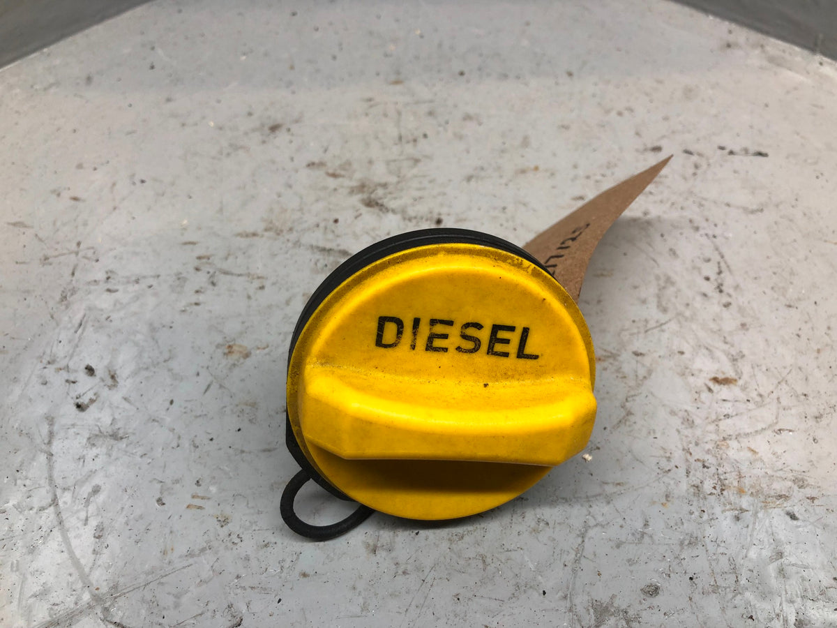 Discovery 4 Fuel Filler Cap Cover Land Rover 2009 to 2016
