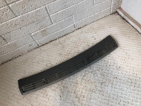 Range Rover L322 Bonnet Grill Under Windscreen 2002 to 2013 L24026
