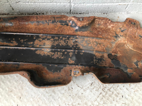 Discovery 4 Fuel Tank Guard LR015384 2009 to 2016 Land Rover D28046