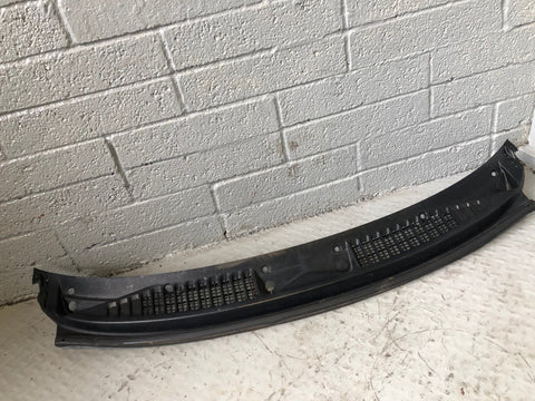 Freelander 1 Windscreen Scuttle Panel Land Rover 1998 to 2001