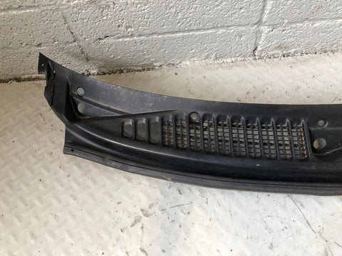 Freelander 1 Windscreen Scuttle Panel Land Rover 1998 to 2001