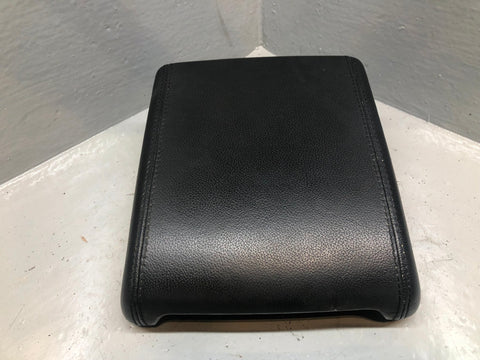 Range Rover Evoque Centre Console Armrest Lid in Ebony Black L538 L10115