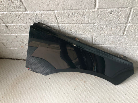 Range Rover L405 Front Wing Off Side Right in Aintree Green 2013 to 2017