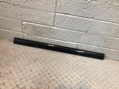 Discovery 4 Top Window Roof Trim Near Side Rear Land Rover 2009 to 2014