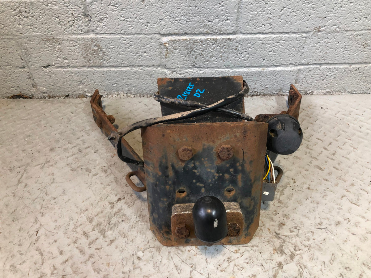 Discovery 2 Tow Bar with Single Electrics Land Rover 1998 to 2004 R18125
