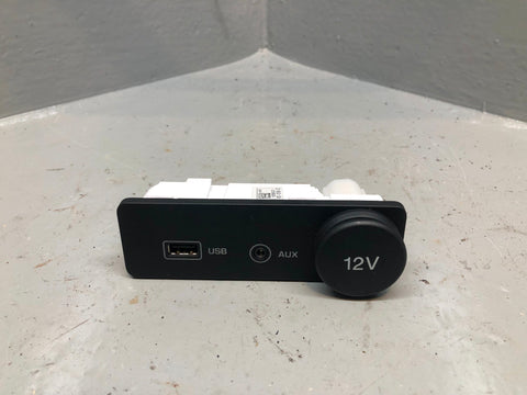 Range Rover Evoque USB AUX Port 12V FK72-19C166-CC L538 2011 to 2018