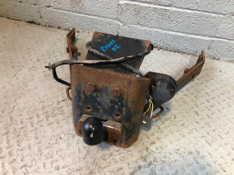 Discovery 2 Tow Bar with Single Electrics Land Rover 1998 to 2004 R18125