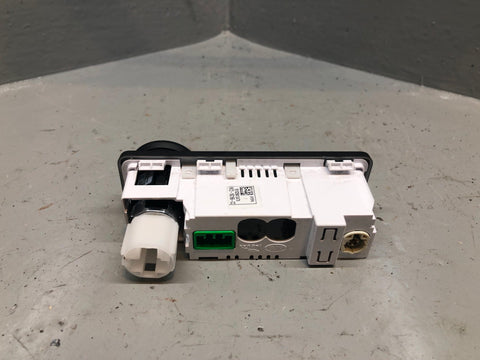 Range Rover Evoque USB AUX Port 12V FK72-19C166-CC L538 2011 to 2018