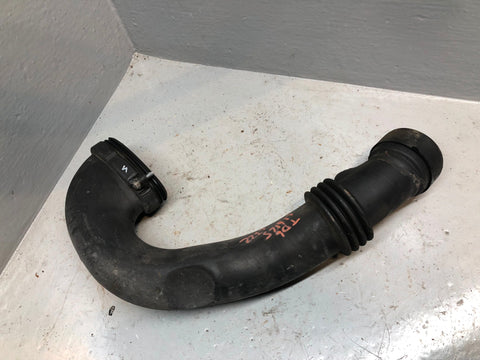 Range Rover L322 Air Intake Induction Pipe 3.0 TD6 108667 10 2002 to 2006