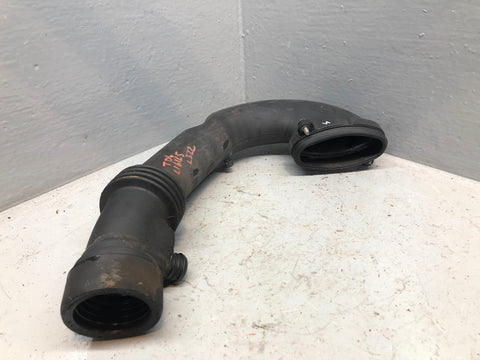 Range Rover L322 Air Intake Induction Pipe 3.0 TD6 108667 10 2002 to 2006